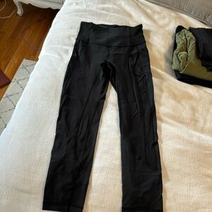 Black Lululemon leggings